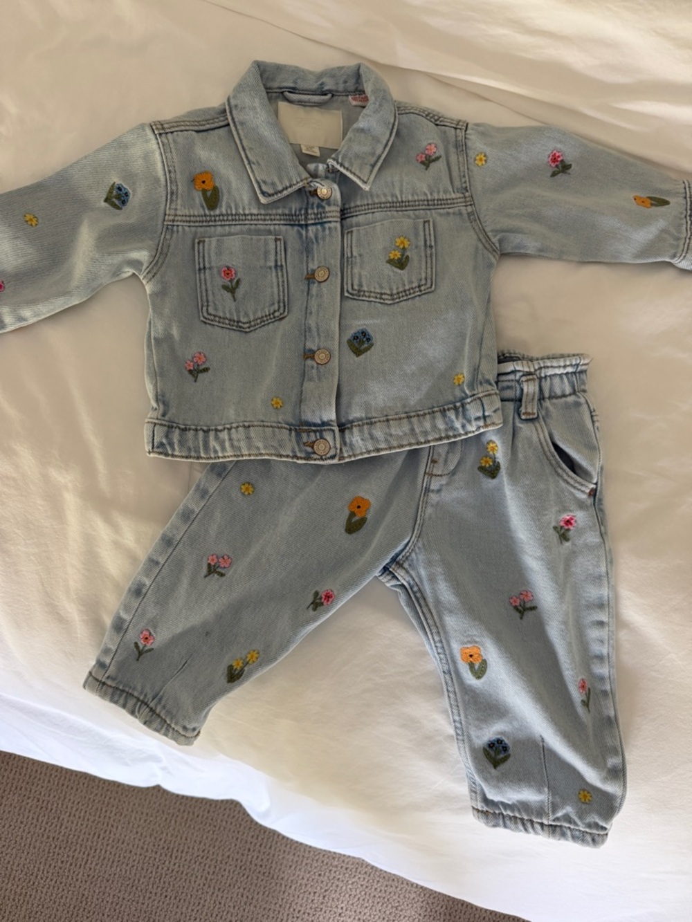 Zara kids Light Wash Denim Jacket and jeans 1 1/2 yrs